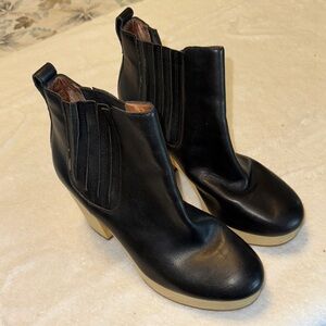 Madewell Black Leather Ankle Boots